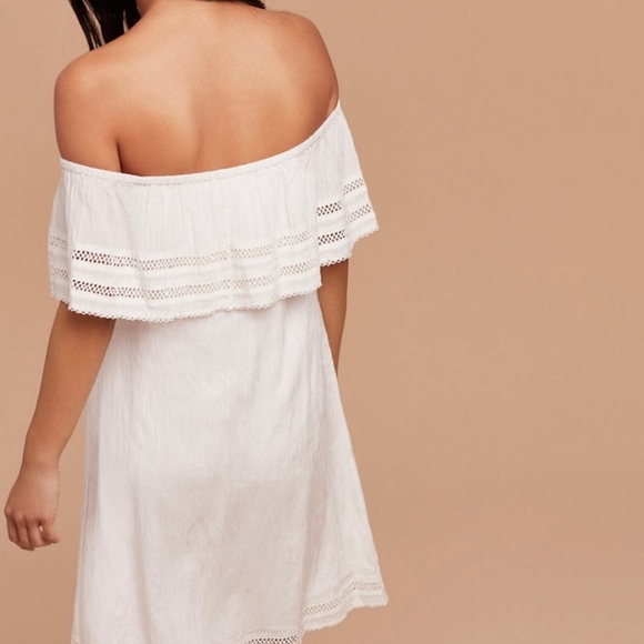 Aritzia Wilfred Emmie White off the Shoulder Dress - Picture 3 of 8